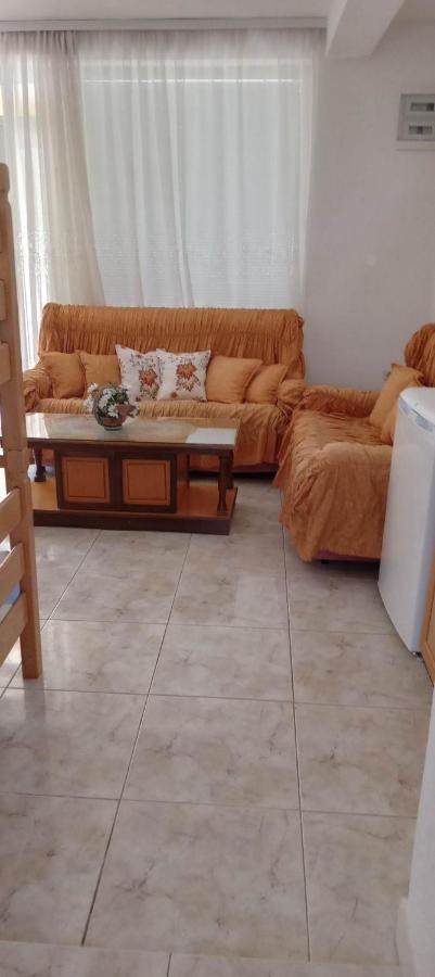 Villa Karolina โอครีด ภายนอก รูปภาพ