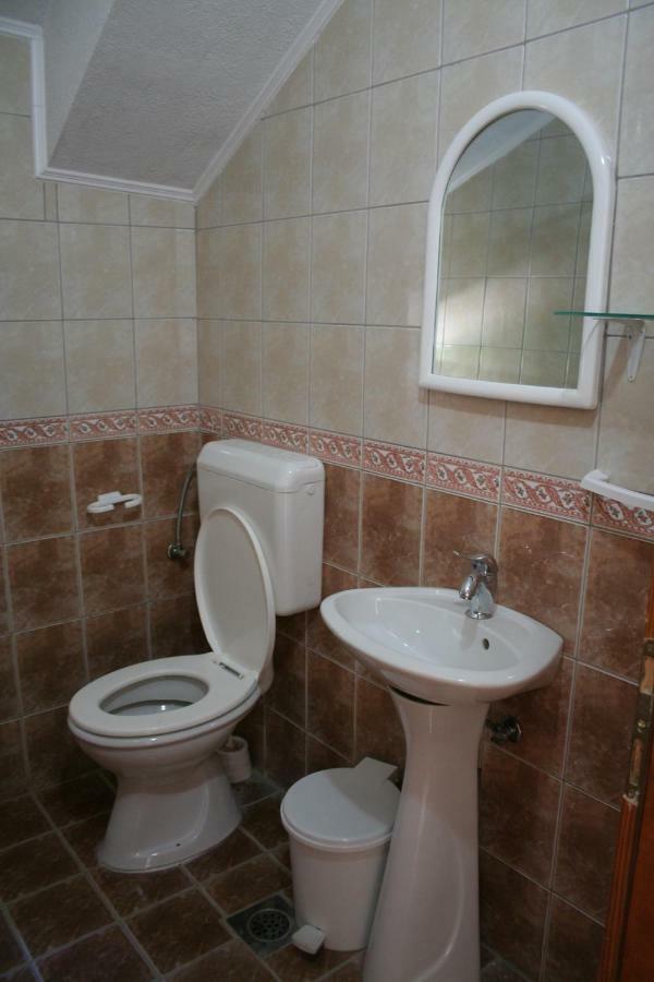 Villa Karolina โอครีด ภายนอก รูปภาพ