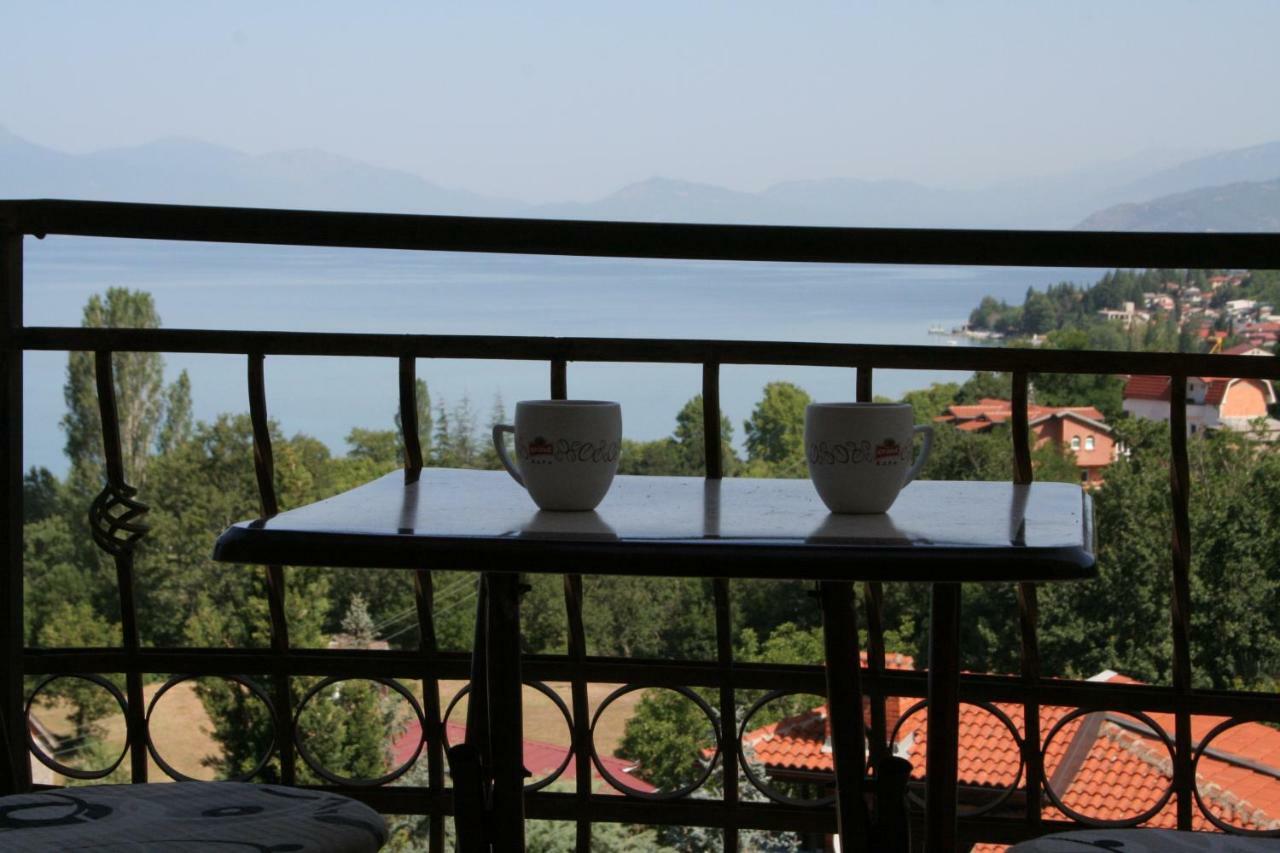 Villa Karolina โอครีด ภายนอก รูปภาพ