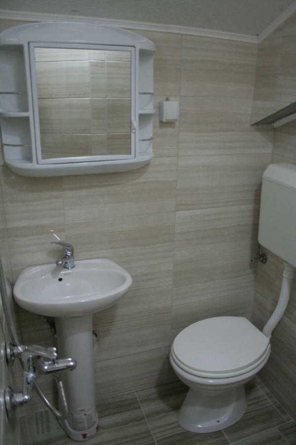 Villa Karolina โอครีด ภายนอก รูปภาพ
